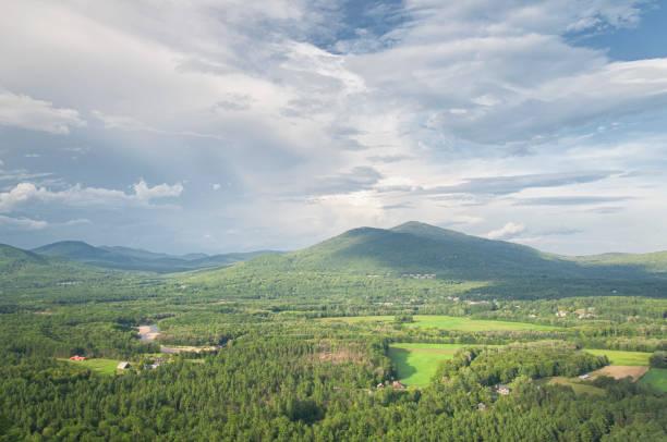 istock north conway new hampshire countryside 1360683020