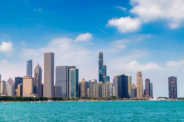 istock Cityscape Chicago at Lake Michigan 1360909073