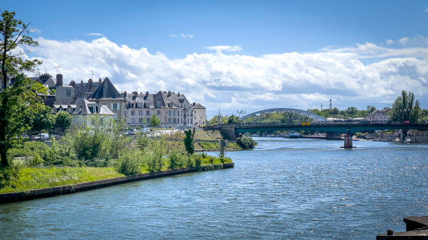 istock Pontoise, France 1361109908
