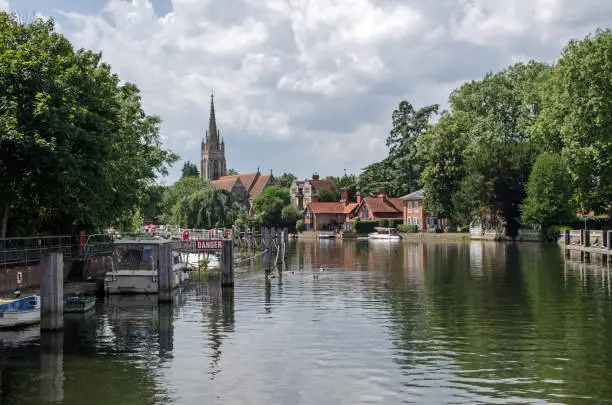 View on a sunny, summer afternoon from the lock to the Buckinghamshire town of Marlow.