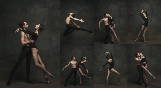 collage. hermosa pareja joven, bailarina de ballet actuando aislada sobre un fondo vintage oscuro - contemporary ballet fotografías e imágenes de stock