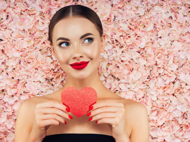 istock Beautiful young woman 1361321314