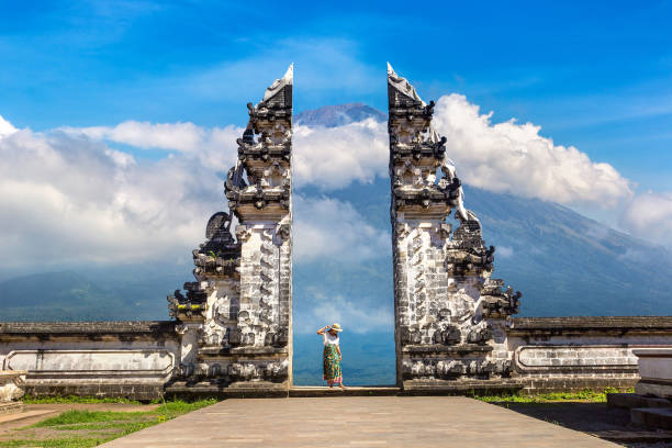 Pura Agung Lempuyang temple