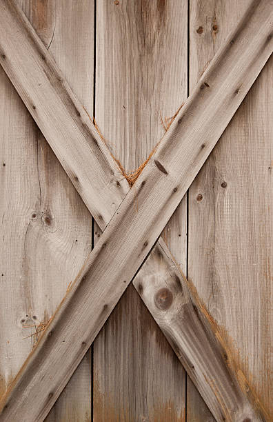 textura de madeira com portas - weatherd - fotografias e filmes do acervo