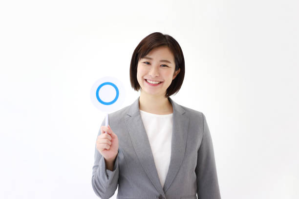 istock 〇 Female employee with a bill 1361548108