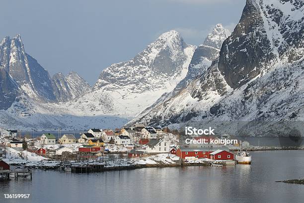 で Reine Lofoten 4 - ノルウェーのストックフォトや画像を多数ご用意 - ノルウェー, バケーション, ロフォーテン諸島
