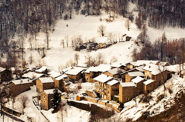 istock Mountain village in winter 136164220