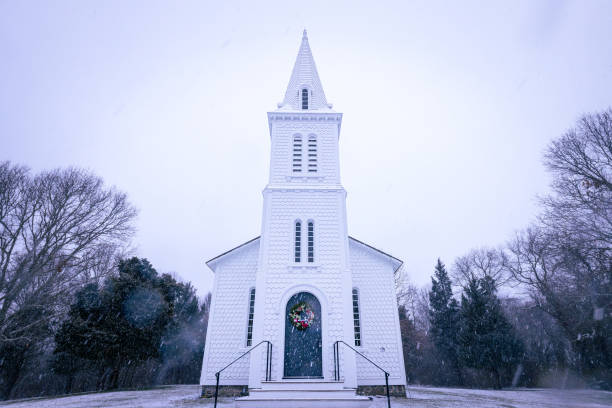 istock South Ferry Church 1361645334