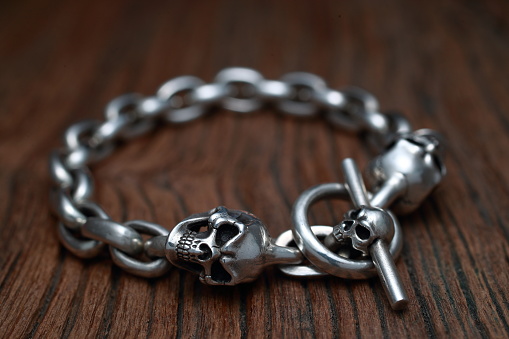 Skull  bracelet with chains
