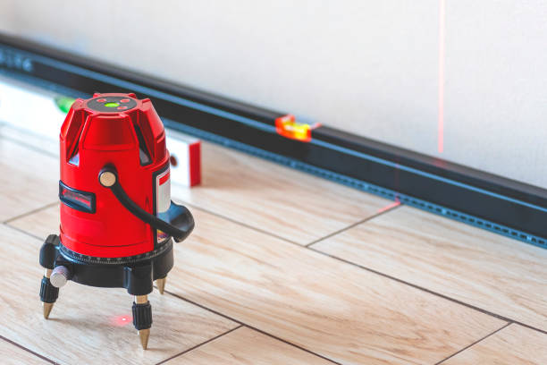 istock laser level, Bubble levels.cross-line laser 1361785650