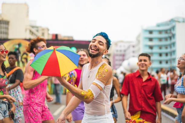 carnival in recife in pernambuco, brazil - carnival parade imagens e fotografias de stock