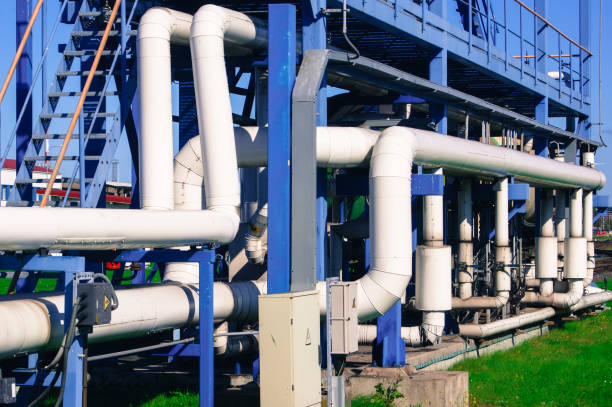istock Oil and gas pipeline 1361851024