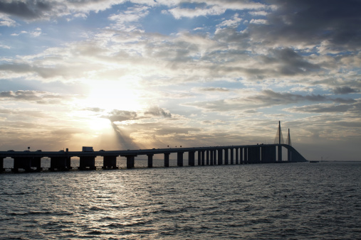 The Bob Graham Sunshine Skyway Bridge spanning Tampa Bay,connecting St.Petersburg and Terra Ceia,Florida.