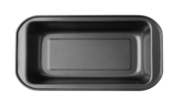 istock Black metal baking dish, cake form isolated 1361862463