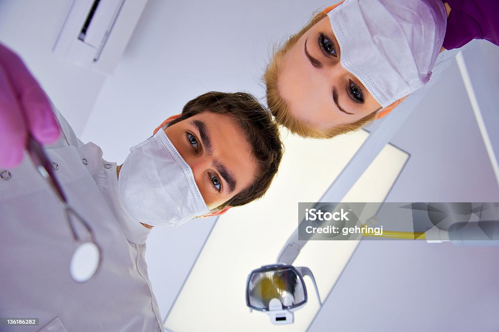 Visita en la cirugía de dentista - Foto de stock de Adulto libre de derechos