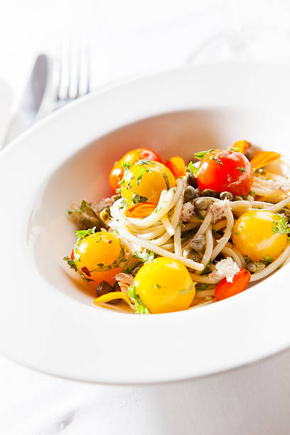 spaghetti al pomodoro - foto stock