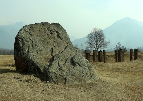 KASHMIR:  Burzahom is the Neolithic Site in the district of Srinagar. This site  is a unique comprehensive story teller of life between 3000 BCE to 1000 BCE.