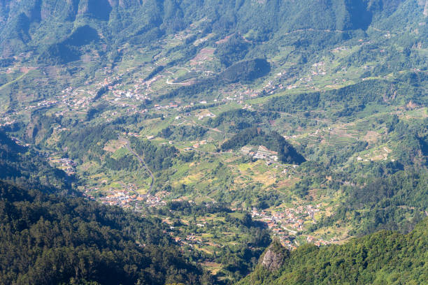 istock View to Pico Arieiro mountain 1361940233
