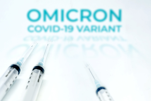 Omicron Covid19 Variante Verschwommener Text Über Zwei Auf Weißem