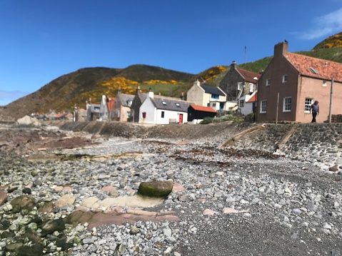 Crovie Cottages at the shoreline
