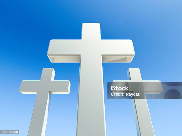 Trinity - Fotografias de stock e mais imagens de Três Objetos - Três Objetos, Cruz - Forma, Cruz religiosa