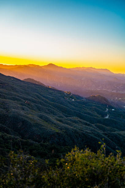 istock Sunset in Calabasas 1362000070