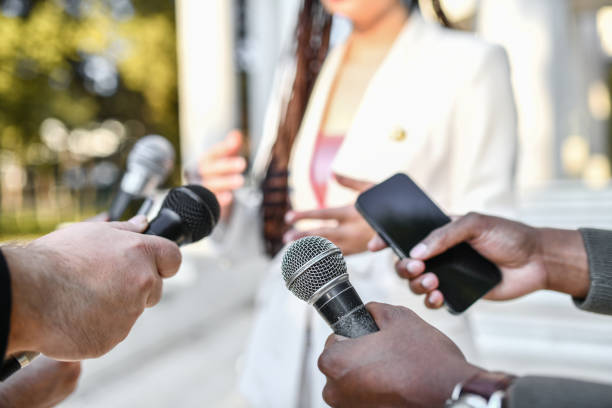 Many Journalists Lined Up To Take Female Politician's Statement