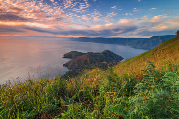 istock Beautiful Lake Toba 1362145560