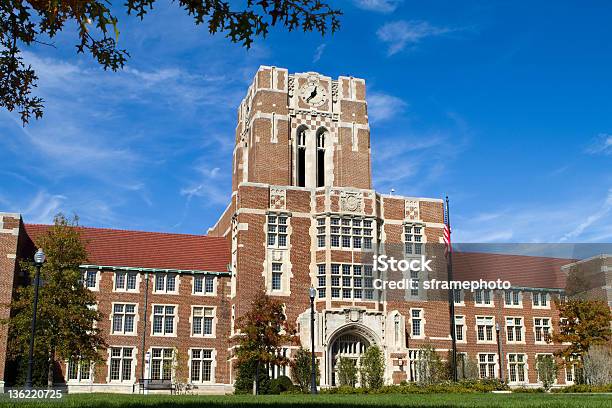 A View Of A Building At The University Of Tennessee Stock Photo - Download Image Now