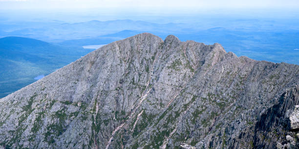 trilha da borda da faca - monte katahdin - knife edge - fotografias e filmes do acervo