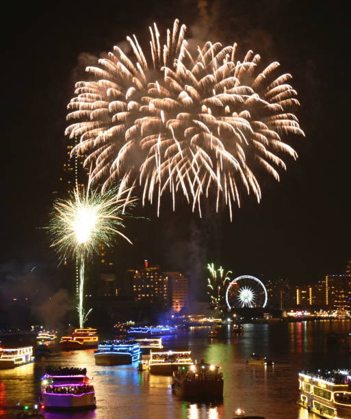 istock new year celebration fireworks on Cho Phraya river in Thailand 1362316307