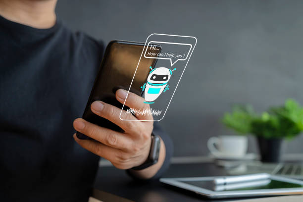 chatbot, tecnología ai de inteligencia artificial, asistente virtual de internet en la pantalla del teléfono inteligente - bot-de-internet fotografías e imágenes de stock