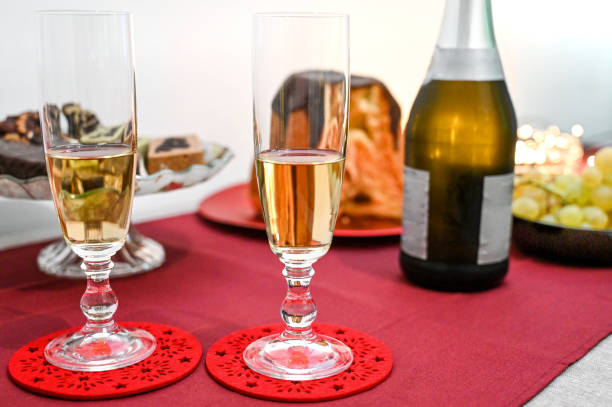 istock Toast for the Christmas holidays 1362355174