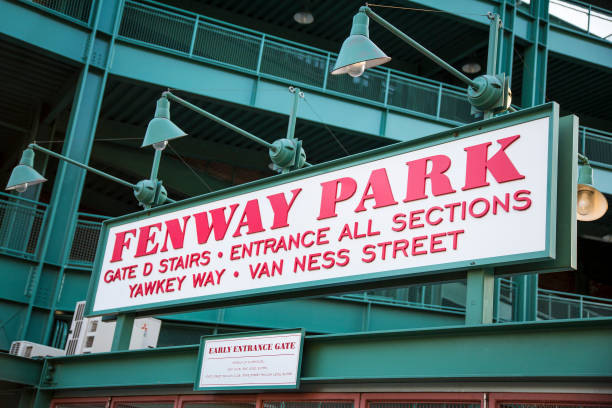 fenway park stadium - boston red sox imagens e fotografias de stock