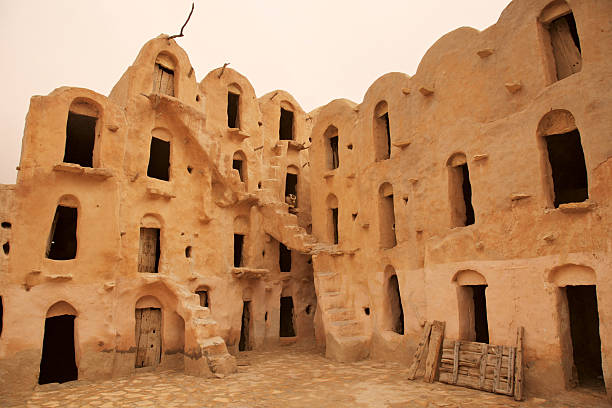 istock City in the Sahara 136238591