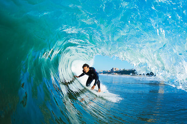 surfer - surfer stockfoto's en -beelden