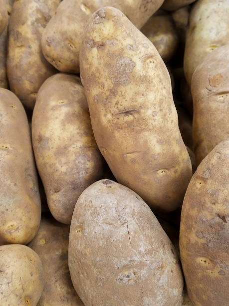 istock Russet Potatoes Close-up 1362415377