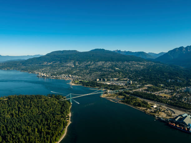 stock aerial photo of lions gate bridge and west vancouver, bc, canada - burrard inlet bildbanksfoton och bilder