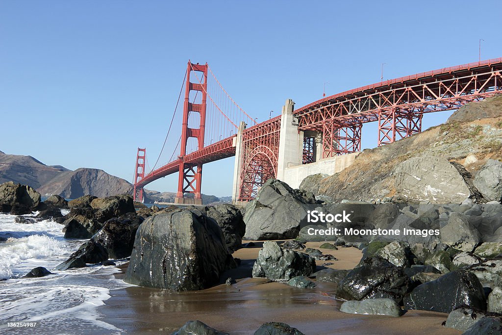 ゴールデンゲートブリッジは、サンフランシスコ、カリフォルニア州 - つり橋のロイヤリティフリーストックフォト