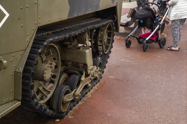 veículo militar e um carrinho de bebê - france sea allied forces atlantic ocean - fotografias e filmes do acervo