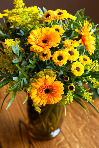 istock bouquet of flowers 1362553811