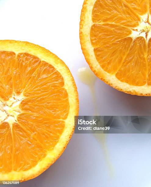 Saftige Orange Stockfoto und mehr Bilder von Fotografie - Fotografie, Frühstück, Gesunde Ernährung