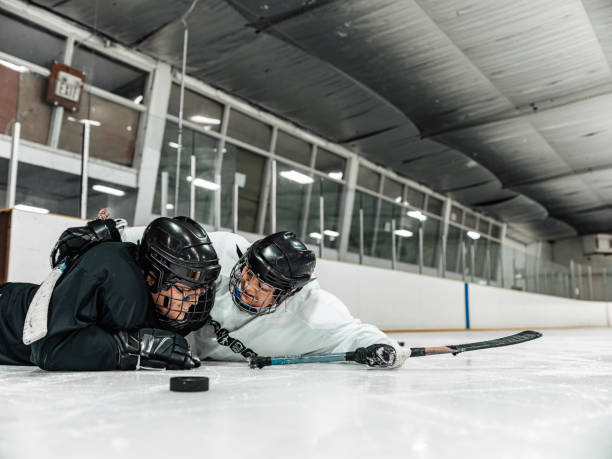 istock Latin woman and her partner practising para hockey 1362577596