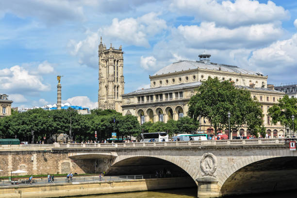 istock The Seine Embankment in Paris. 1362578691