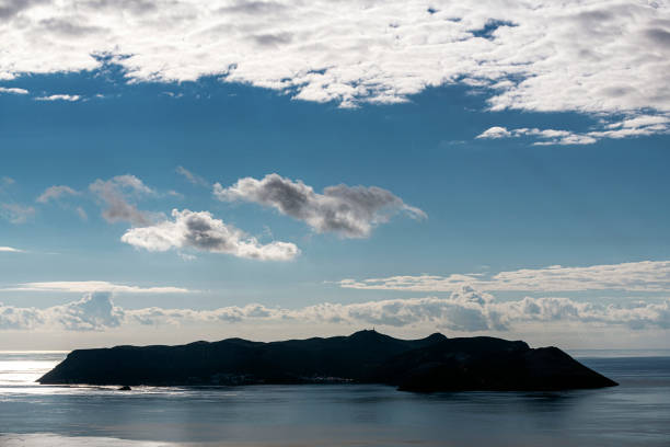 カステロリゾ(メギスティ、メイス)は、北東地中海の小さなギリシャの島です - greek islands greece day full frame ストックフォトと画像