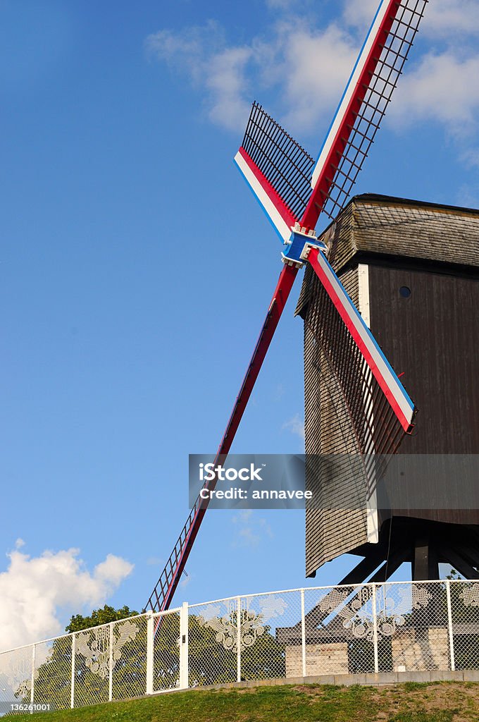 Mulino a vento di Bruges - Foto stock royalty-free di Architettura