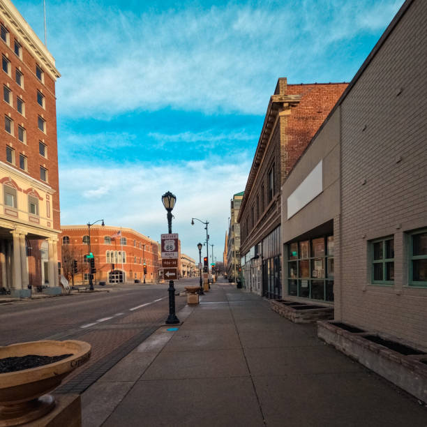 istock View of downtown district along Historic Route 66. 1362616378