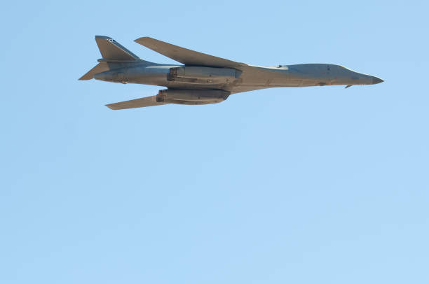 B-1 Bomber fly by sequence B-1 bomber fly by series of 7 photos b1 bomber stock pictures, royalty-free photos & images