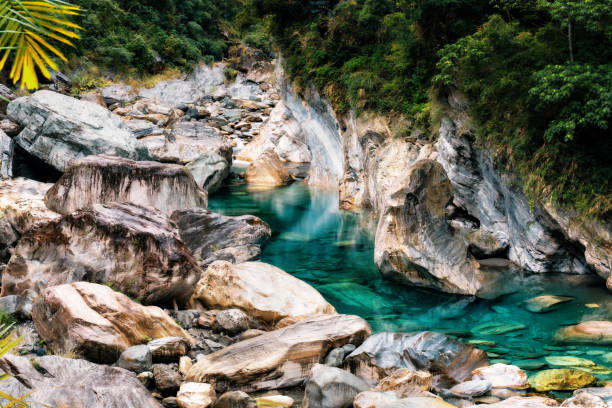 hermoso paisaje de taiwán - parque nacional de gorge taroko fotografías e imágenes de stock