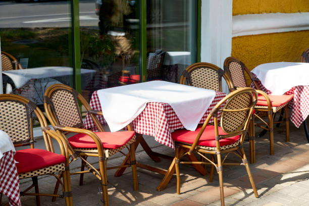 istock an empty table of an outdoor cafe 1362739222